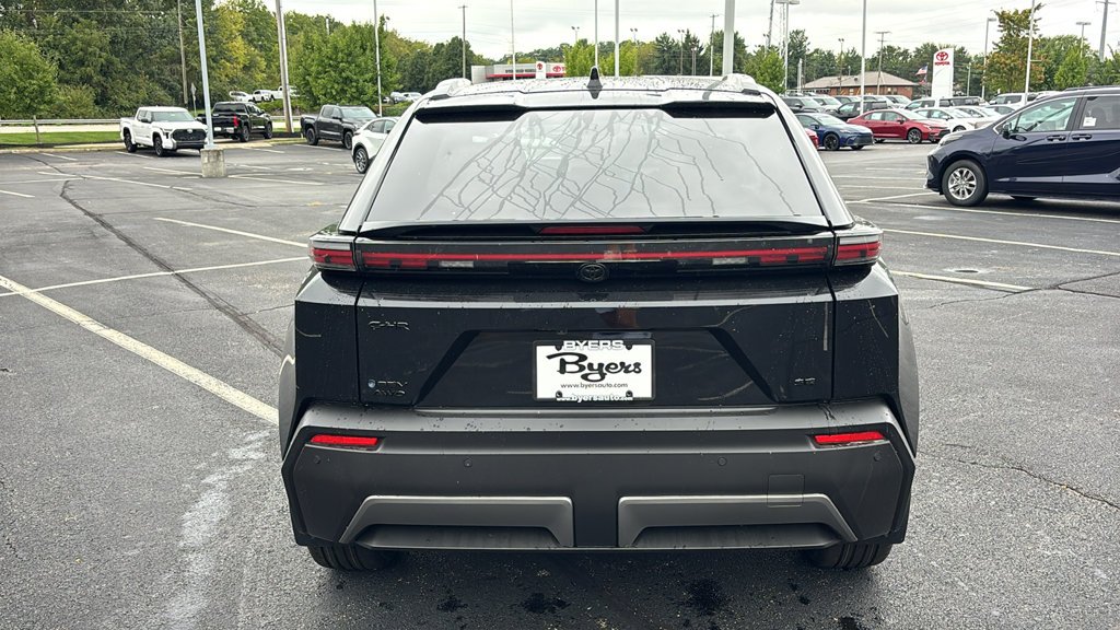 New 2026 Midnight Black Metallic Toyota  SE image 28