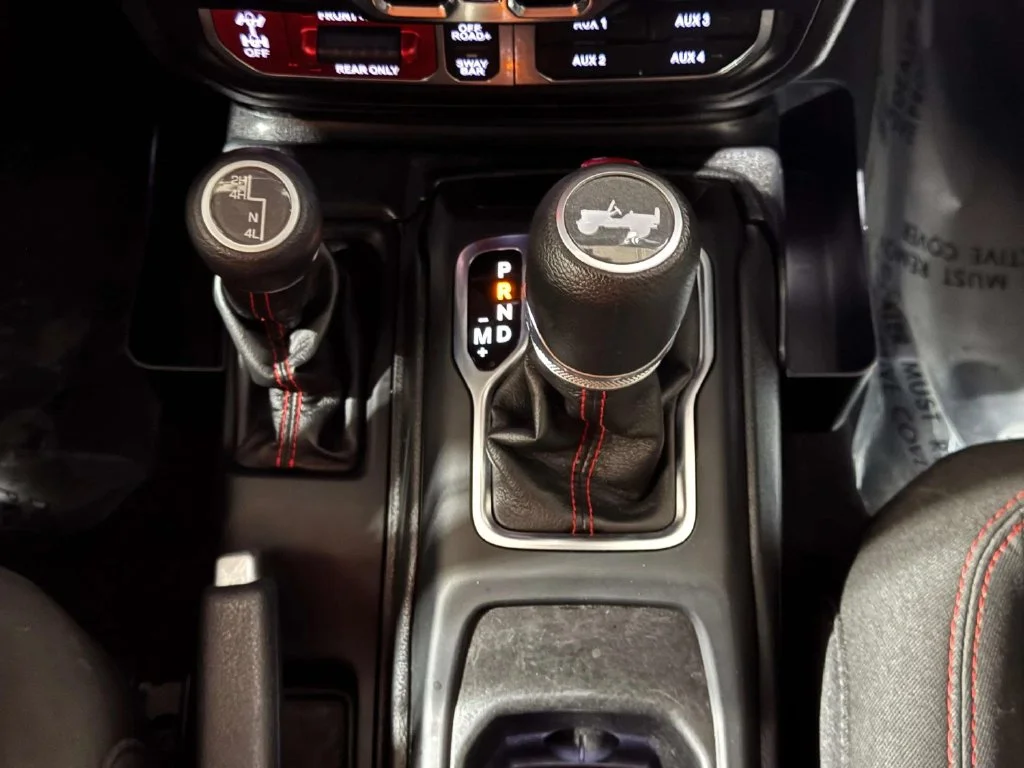 Used 2021 Black Jeep Unlimited Rubicon image 17
