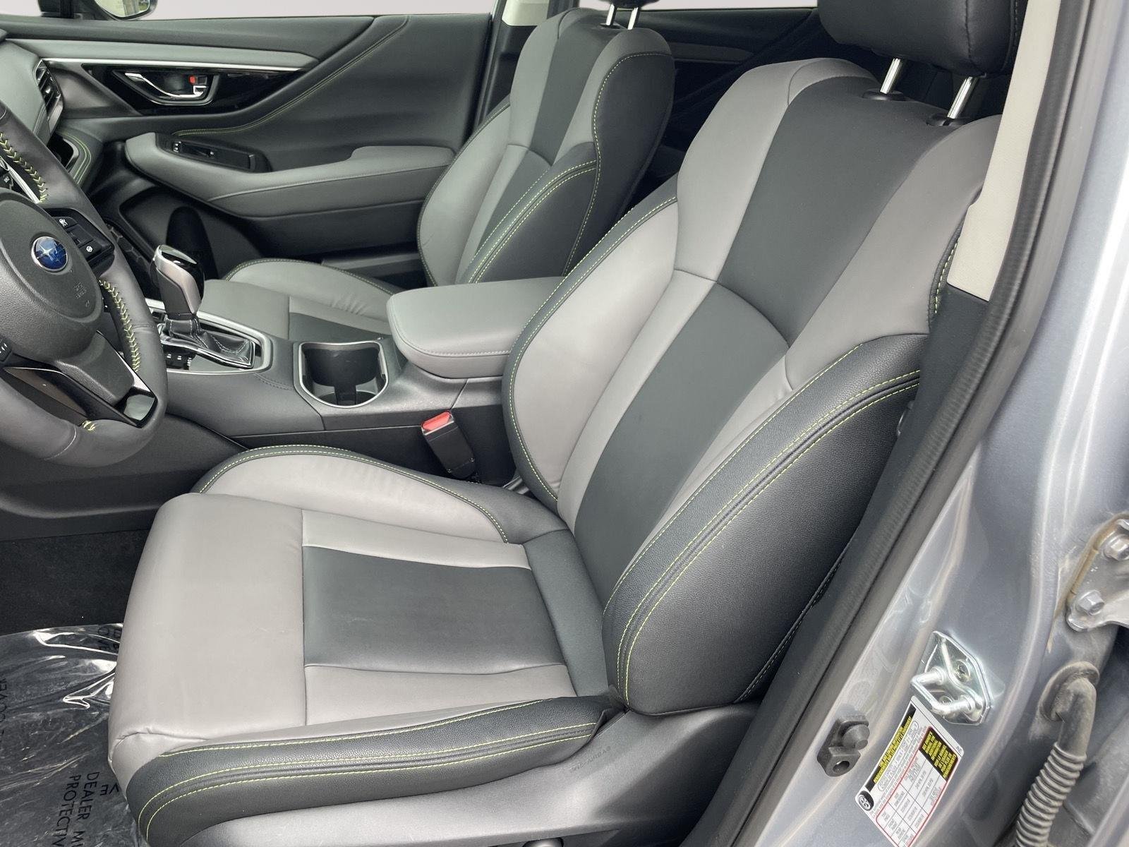 Used 2025 Ice Silver Metallic Subaru Onyx Edition XT image 12
