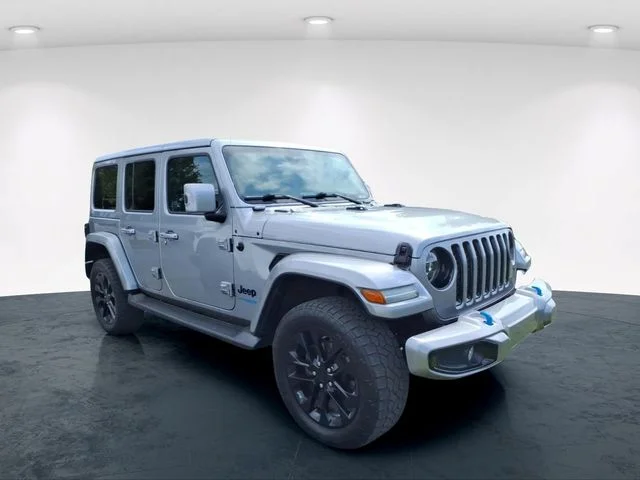 Used 2021 Silver Jeep Unlimited Sahara 4xe image 11