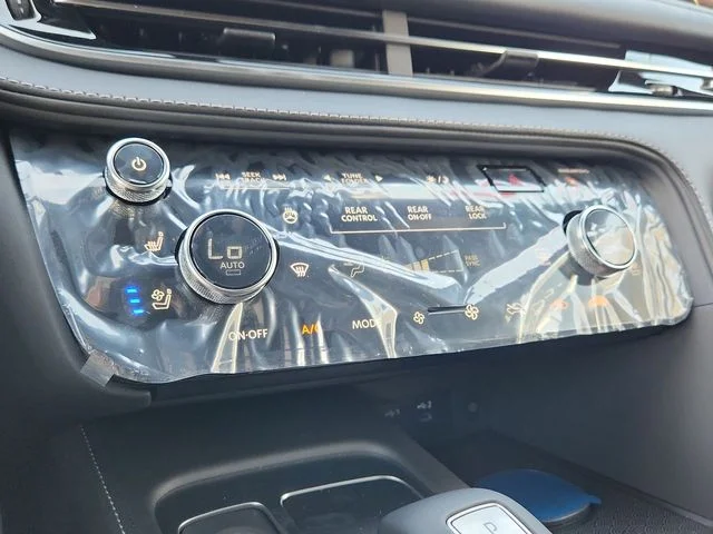 New 2027 2T MNRL BLK INFINITI Autograph AWD image 17