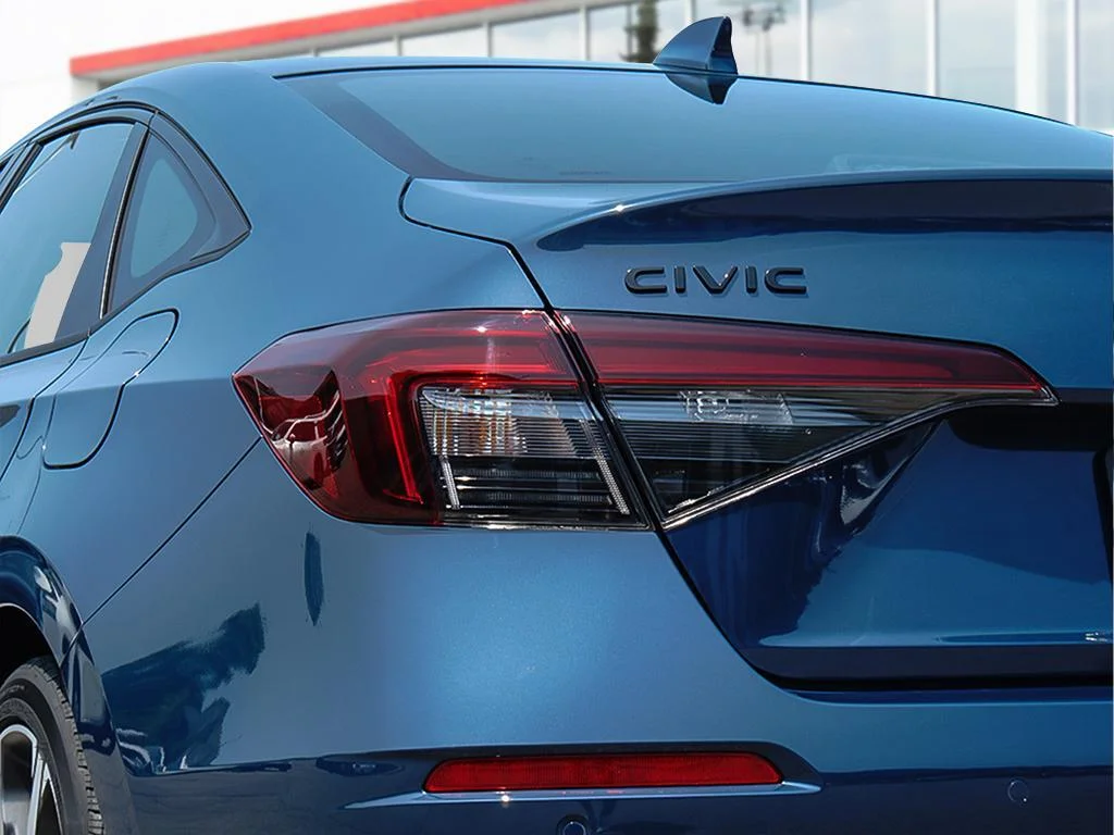 New 2026 Blue Lagoon Pearl Honda SPORT TOURING Everything you want,and nothing was image 10