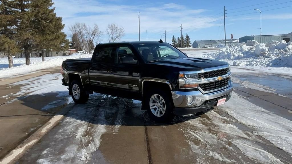 Used 2016 Chevrolet Silverado 1500 LT with VIN 3GCUKREC4GG169558 for sale in Oslo, Minnesota