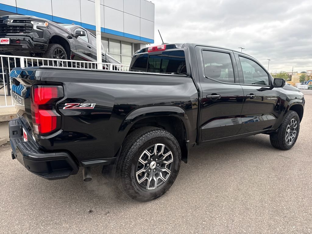 Used 2024 Black Chevrolet Z71 image 5