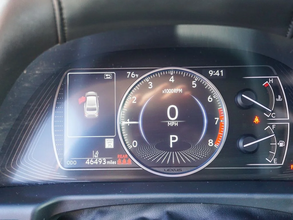 Used 2020 Red Lexus 350 image 21