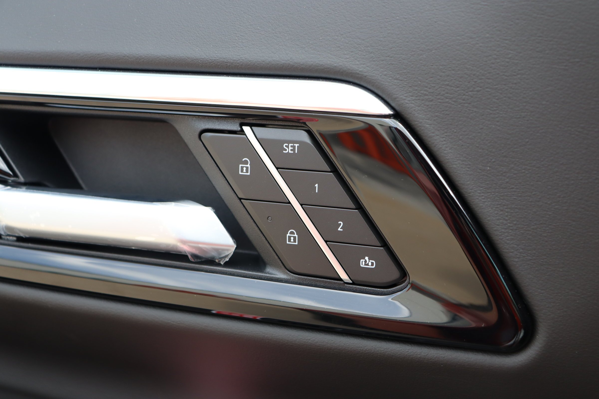 2026 Chevrolet Tahoe LT - Photo 19