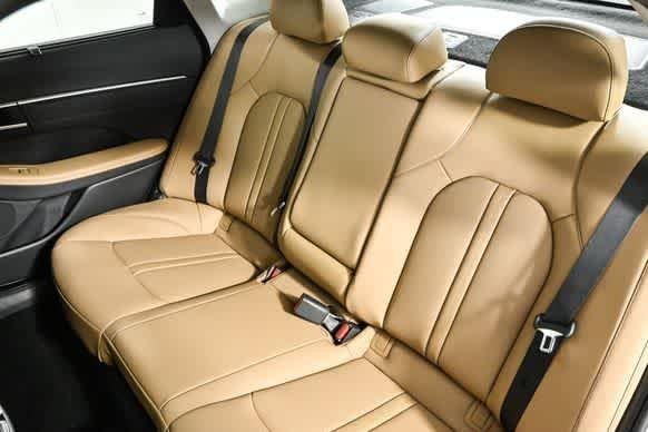 2025 Hyundai Sonata Hybrid Limited - Photo 22