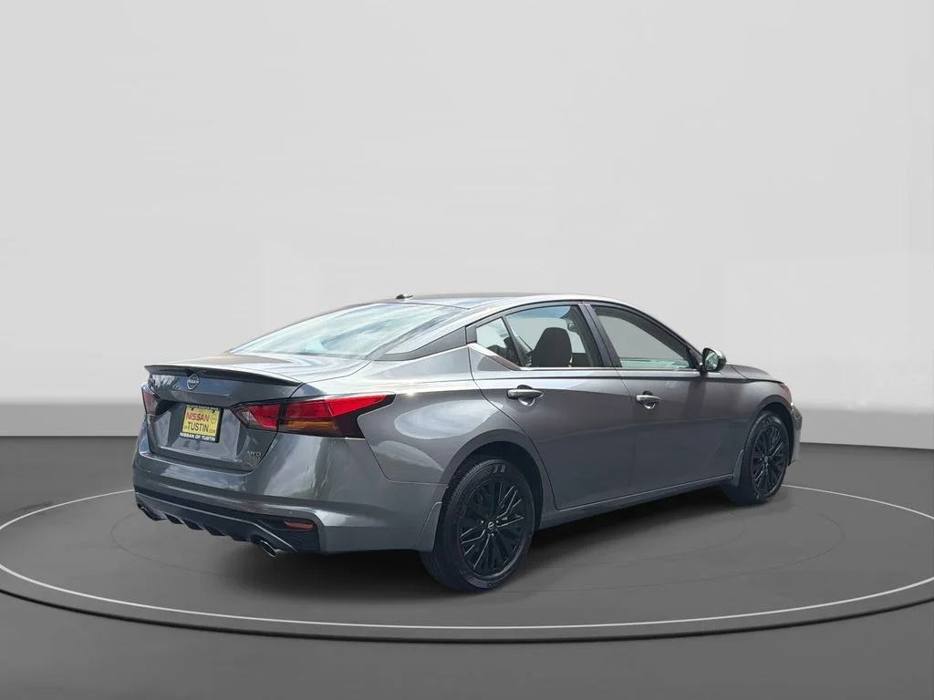 New 2026 Gun Metallic Nissan SV image 7
