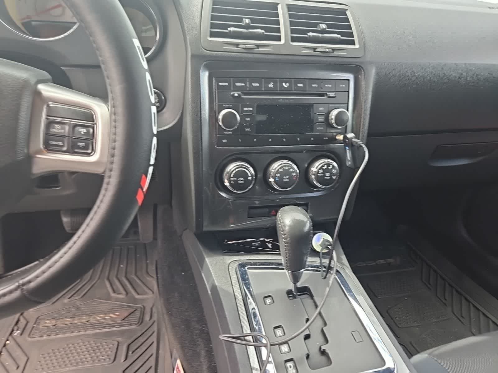 Used 2012 Tungsten Metallic Dodge SXT image 18