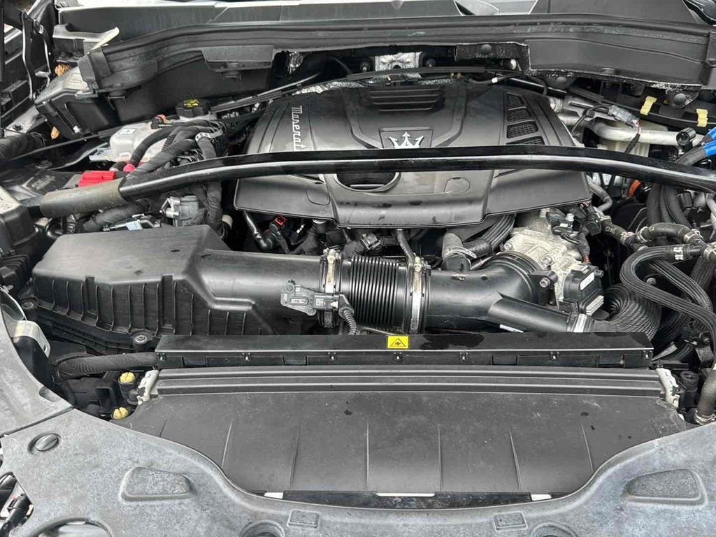 Used 2023 Gray Maserati GT image 33