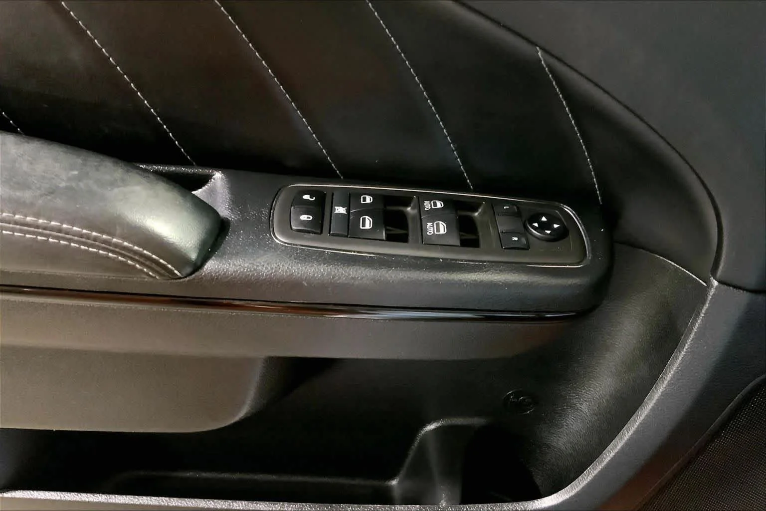 Used 2021 Sinamon Stick Dodge R/T image 34