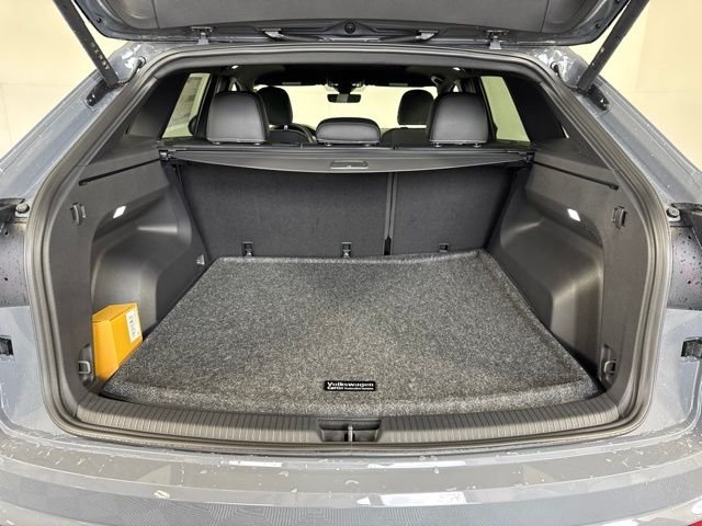 New 2026 Gray Volkswagen SEL R-Line Black image 19