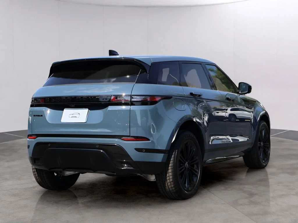 New 2026 Tribeca Blue Metallic Land Rover Hoxton Edition image 7