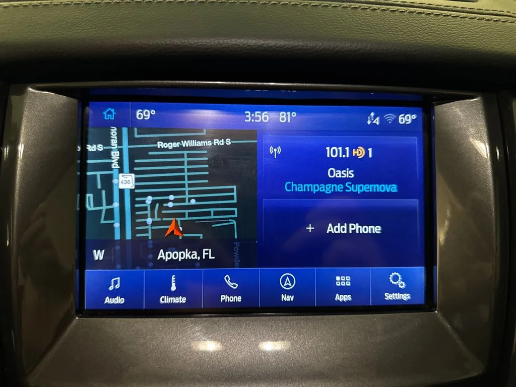 Certified Used 2020 Gray Ford Lariat image 27