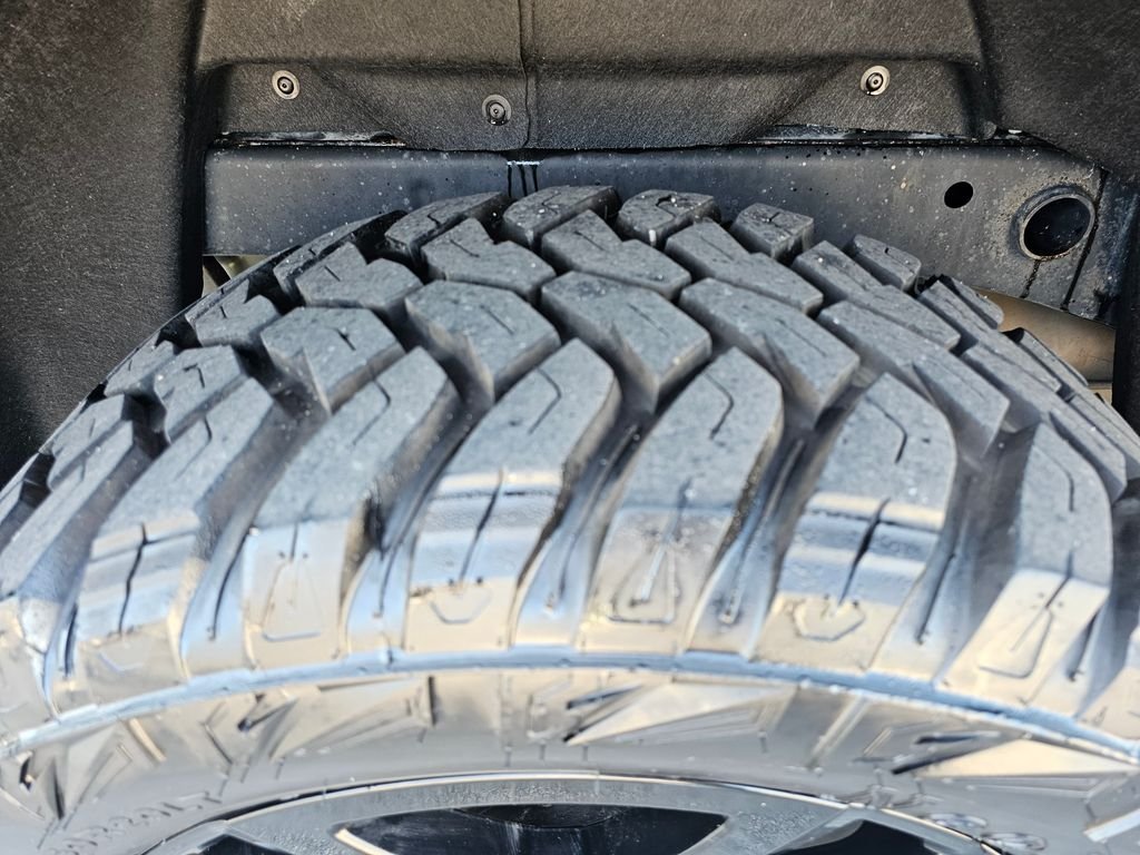 Used 2023 Black Chevrolet Trail Boss image 21