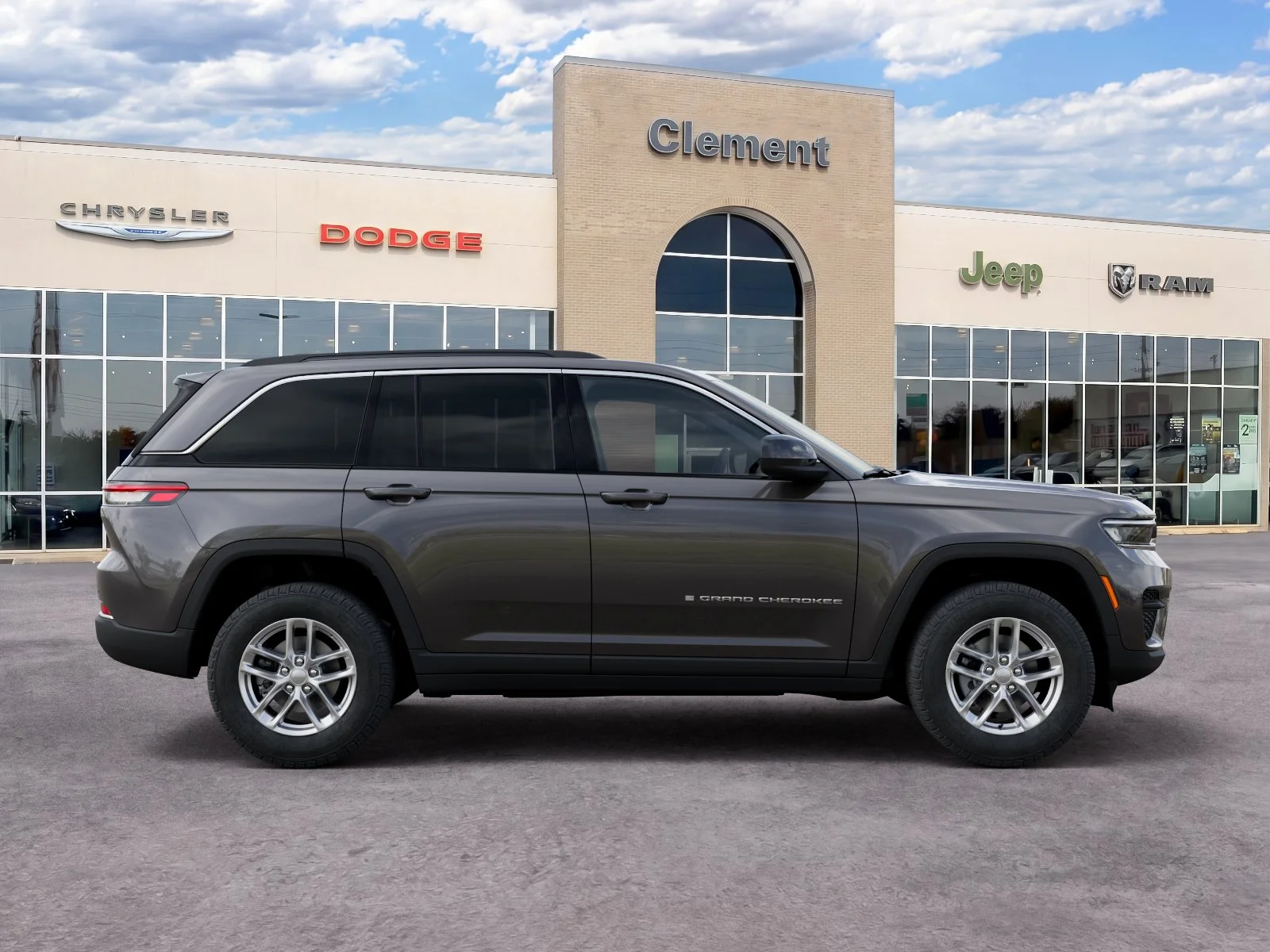 New 2026 Baltic Gray Metallic Clear-Coat Exterior Paint Jeep Laredo X image 50