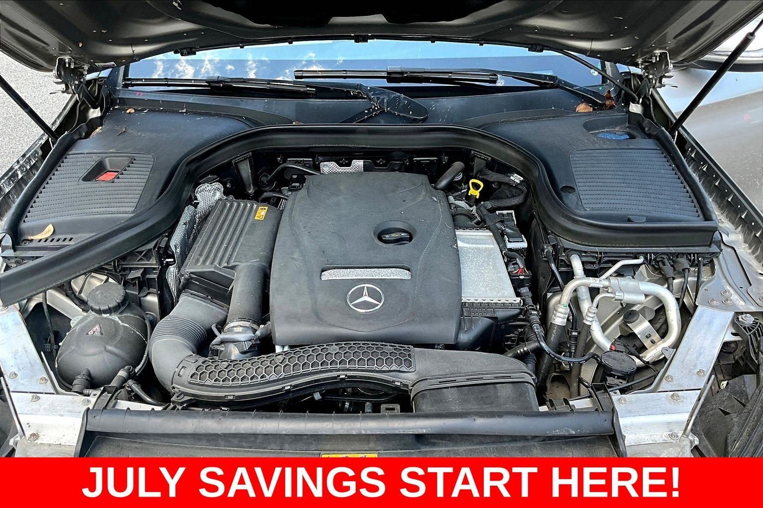 Used 2019 Silver Mercedes-Benz GLC 300 image 37