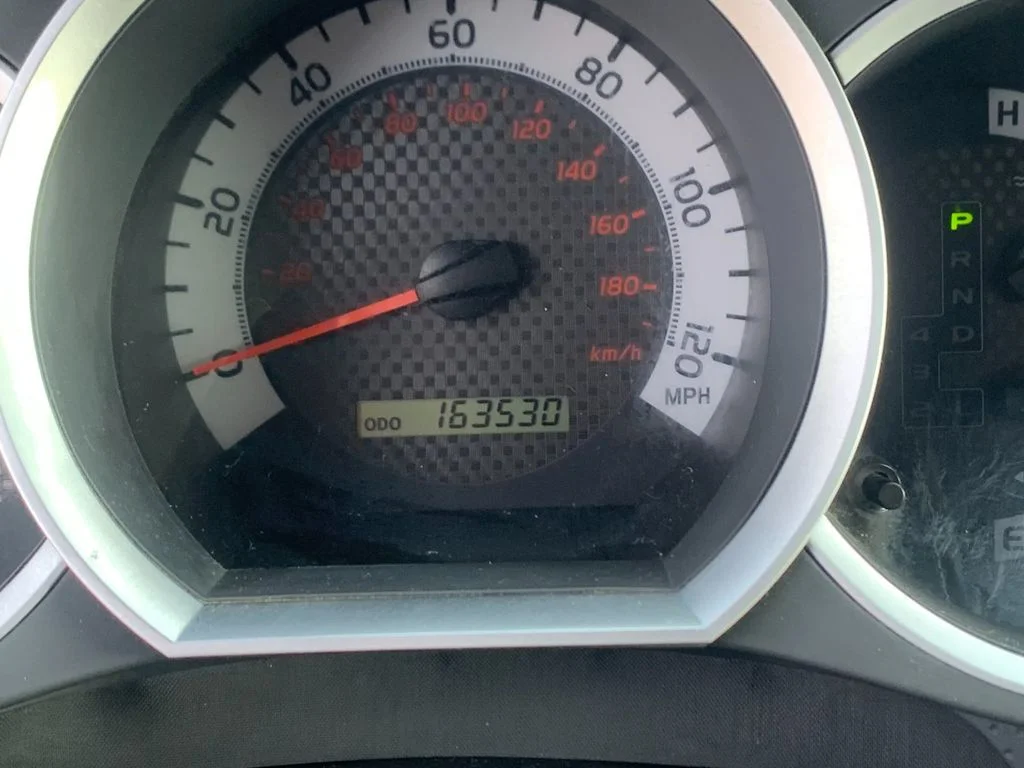 Used 2013 Silver Toyota Base image 30