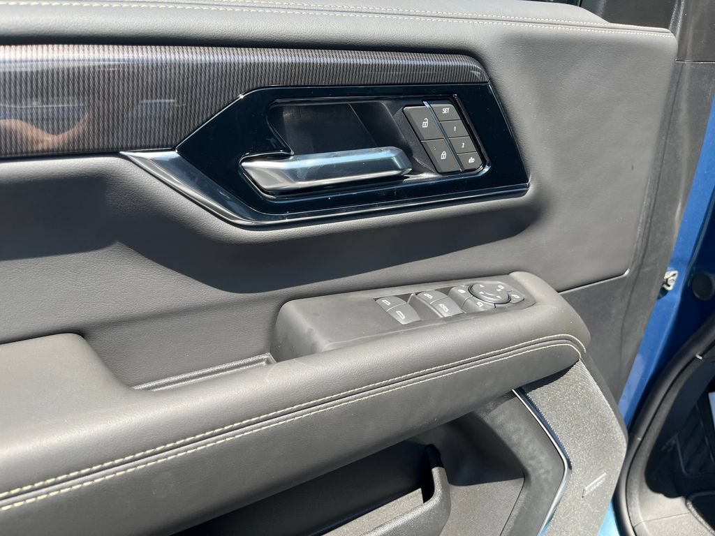 New 2026 Downpour Metallic GMC Elevation image 10