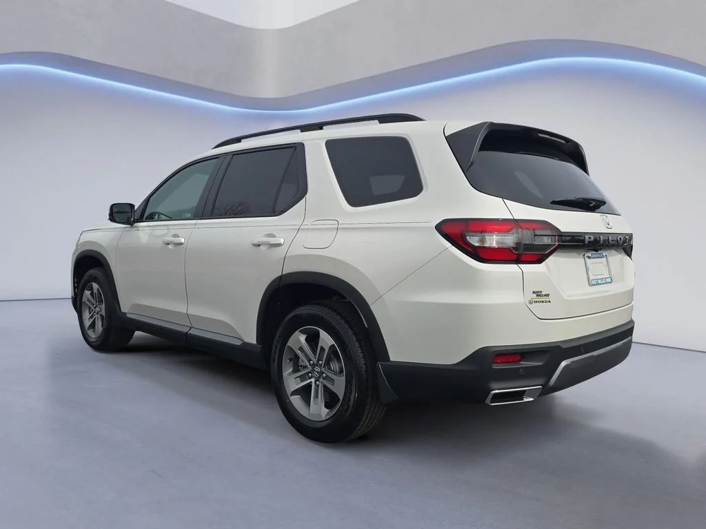 New 2026 Platinum White Pearl Honda EX-L image 3