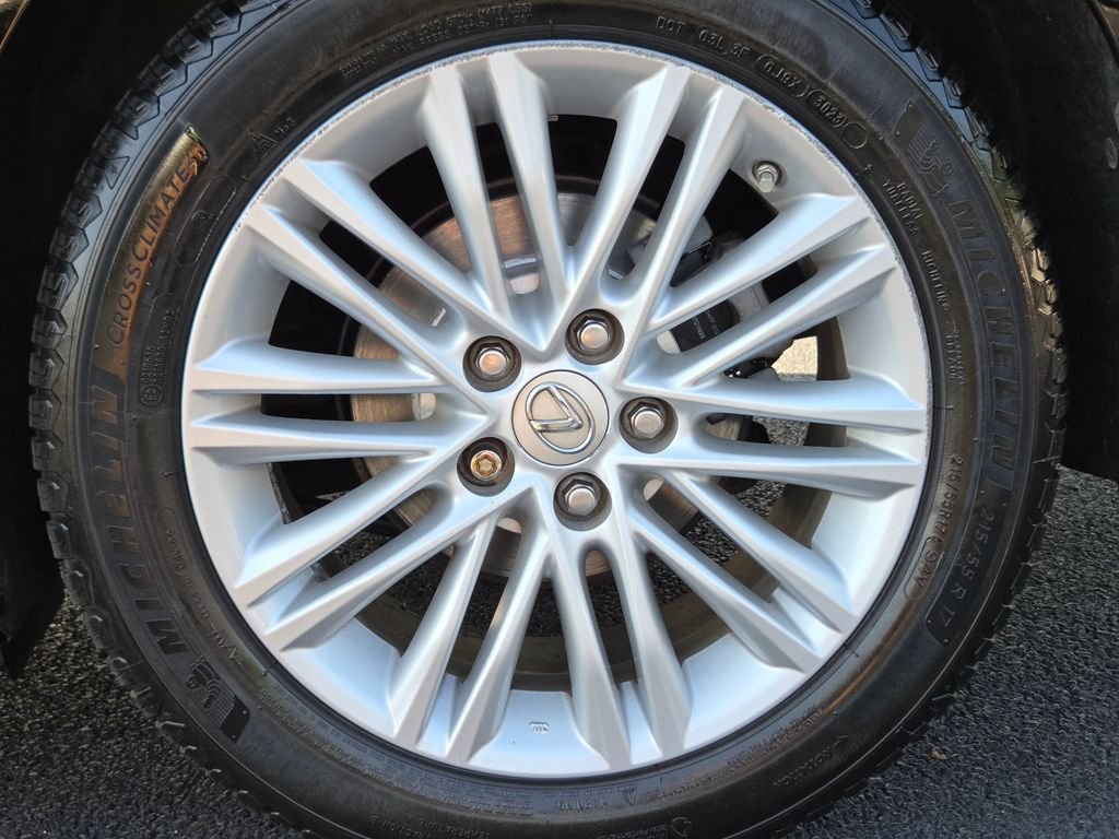 Used 2017 Obsidian Lexus 350 image 18