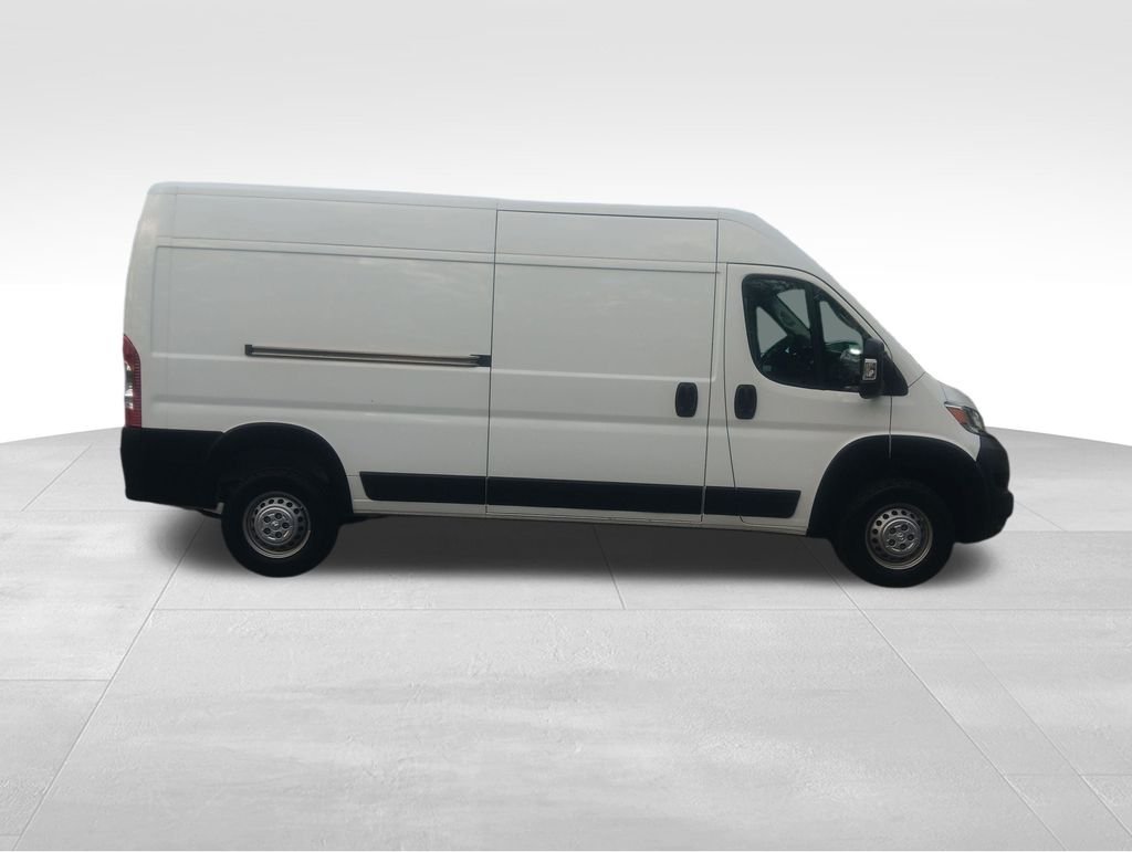 Used 2024 White Ram High Roof image 7
