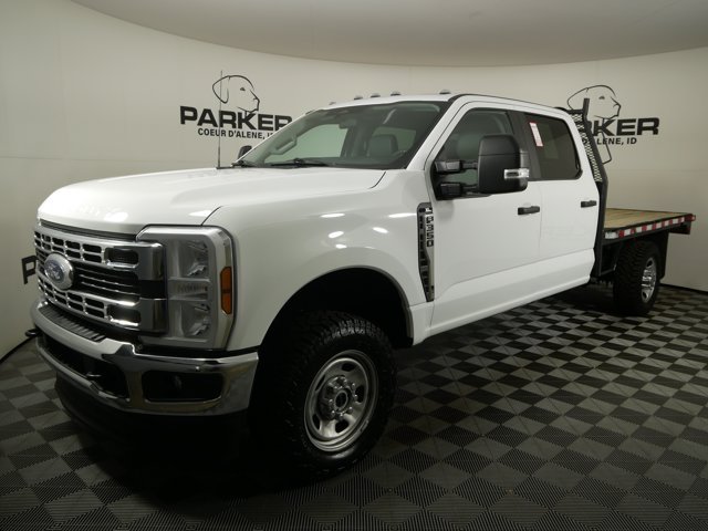 2024 Ford F-350 Super Duty Chassis Cab