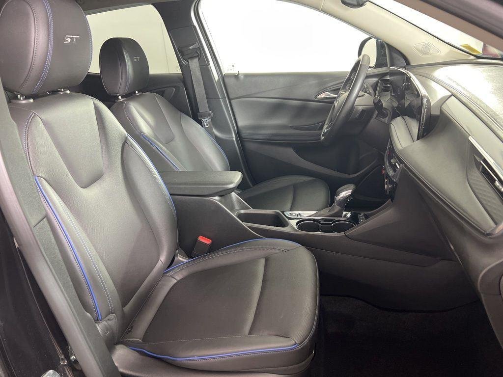 Used 2026 Ebony Twilight Metallic Buick Sport Touring image 20