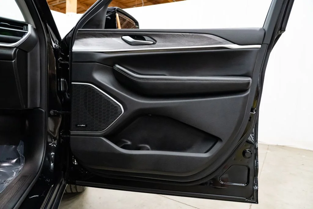 Used 2023 Black Jeep 4xe image 32