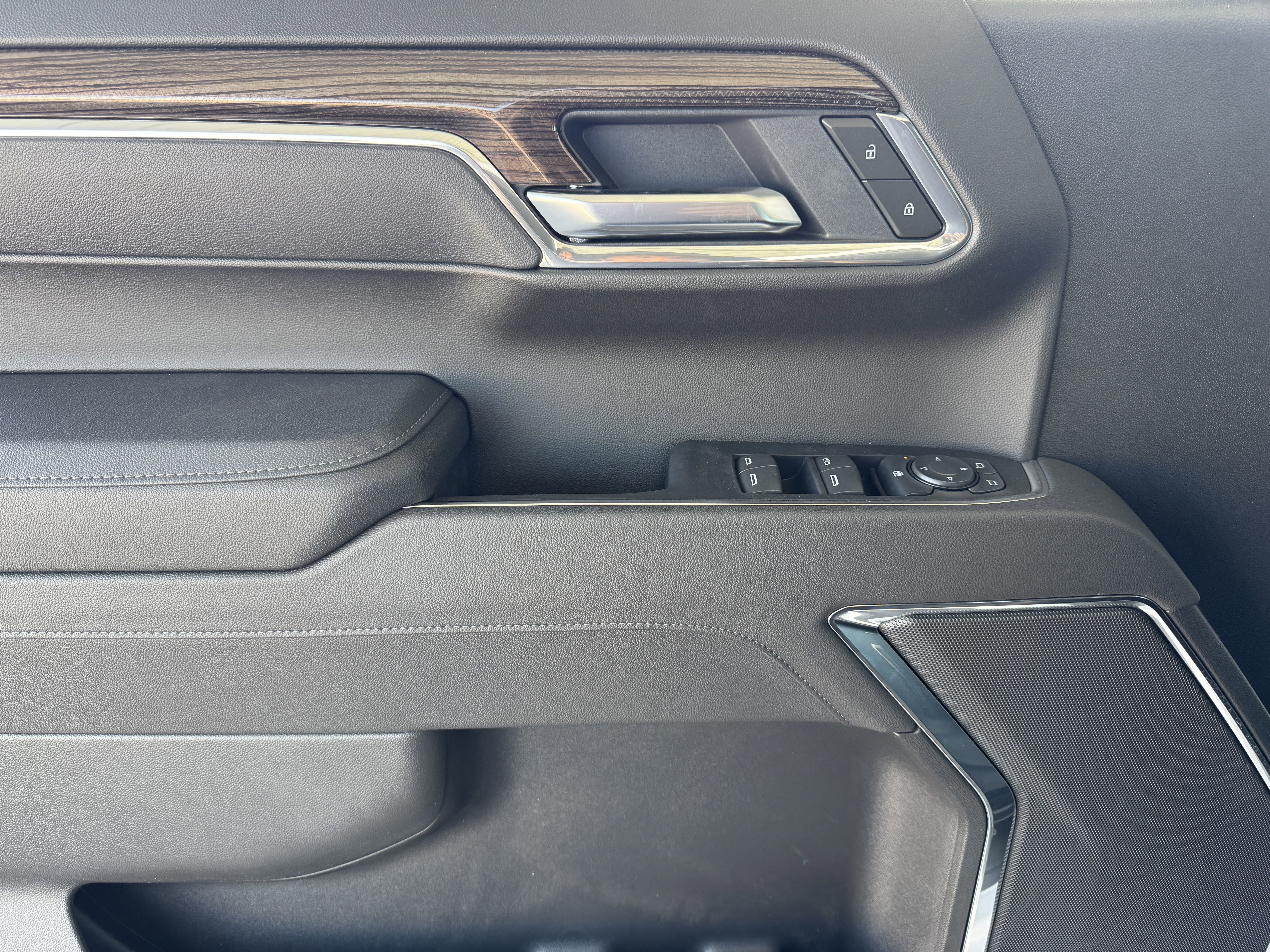 2025 Chevrolet Silverado 1500 RST - Photo 9