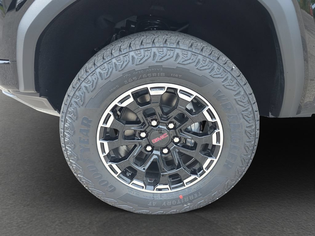 2026 GMC Canyon AT4 - Photo 4