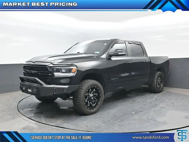 2019 RAM 1500 Big Horn/Lone Star 4x4 Crew Cab 5'7's photo