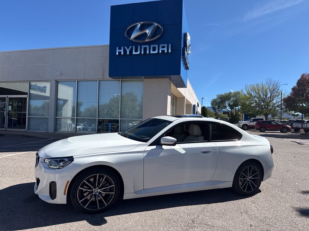 Used 2025 White BMW 230i xDrive image 1