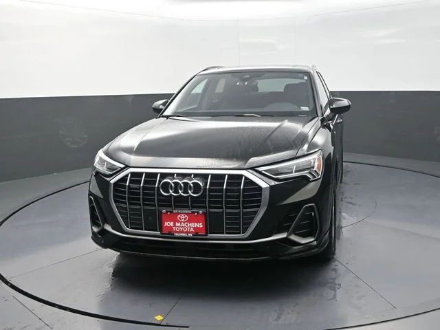 Used 2025  Audi Premium image 2