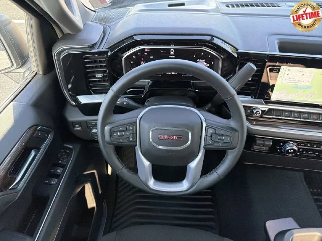 Used 2026 Onyx Black GMC Elevation image 16