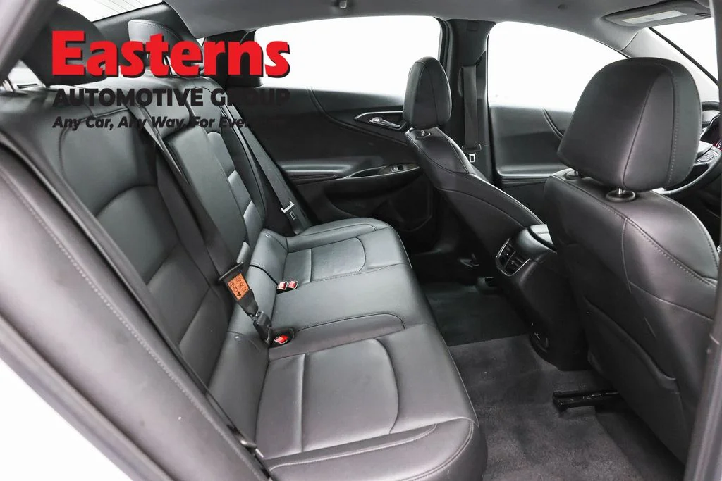 Used 2024 White Chevrolet LT image 25