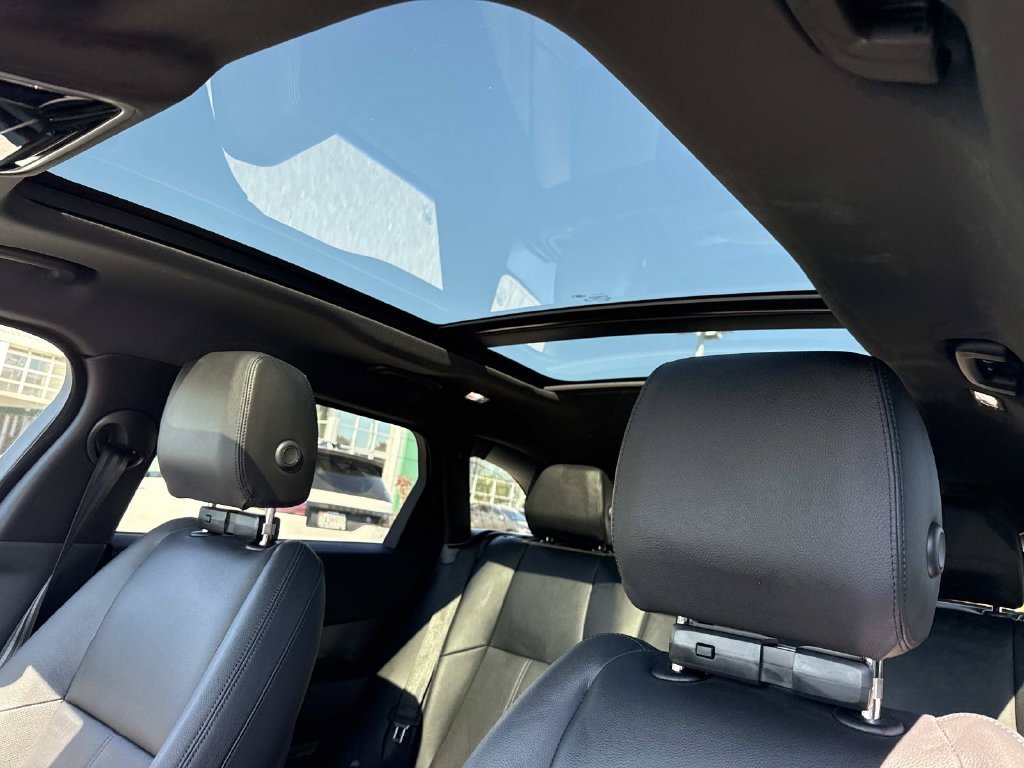 Certified Used 2026 Green Land Rover S image 23