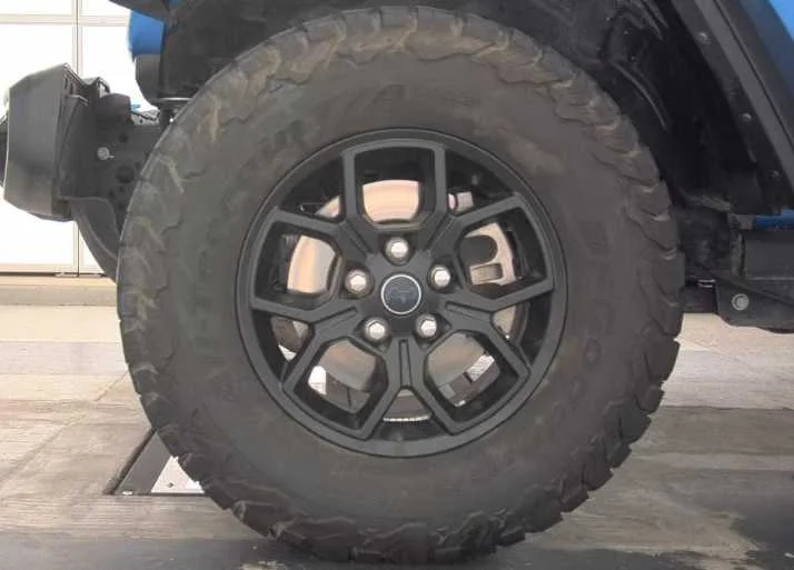 Used 2024 Hydro Blue Pearlcoat Jeep Willys image 8