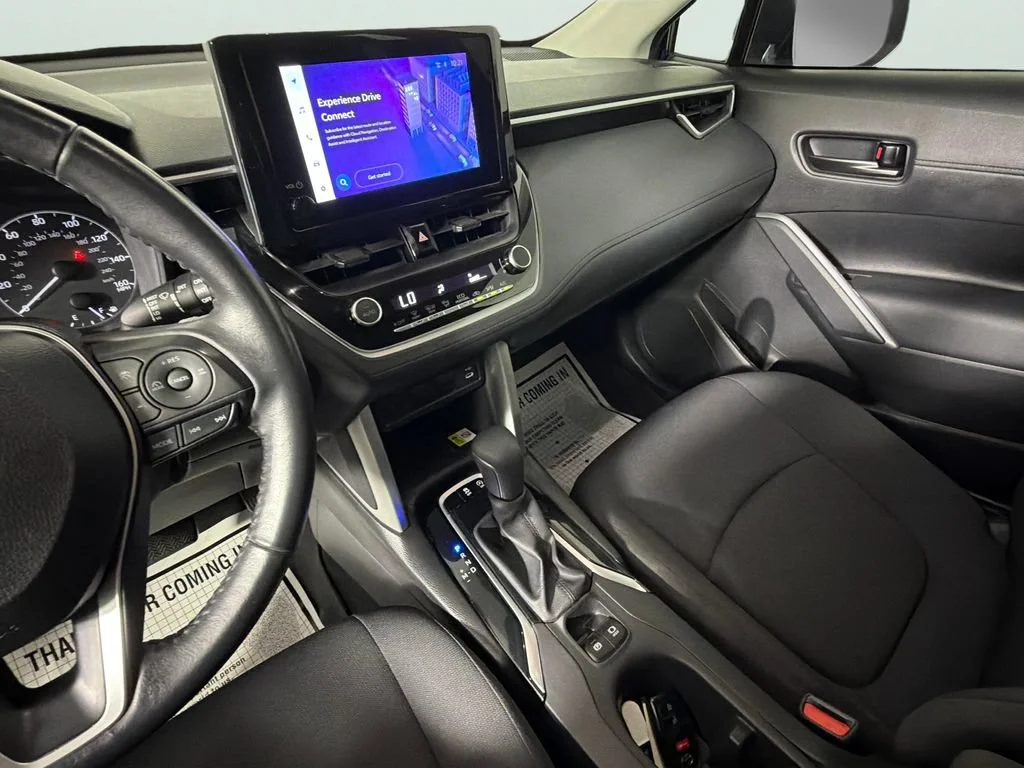 2023 Toyota Corolla Cross LE - Photo 19