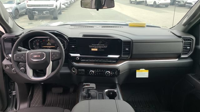 New 2026 Sterling Metallic GMC Elevation image 19