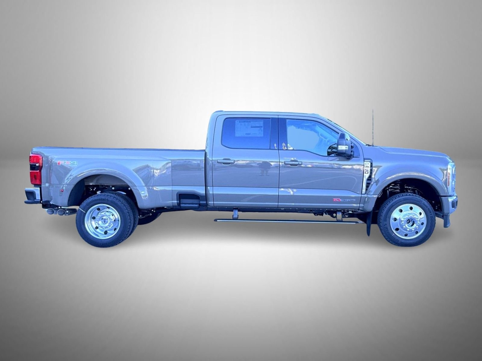 New 2026 Marsh Gray Ford Lariat image 4