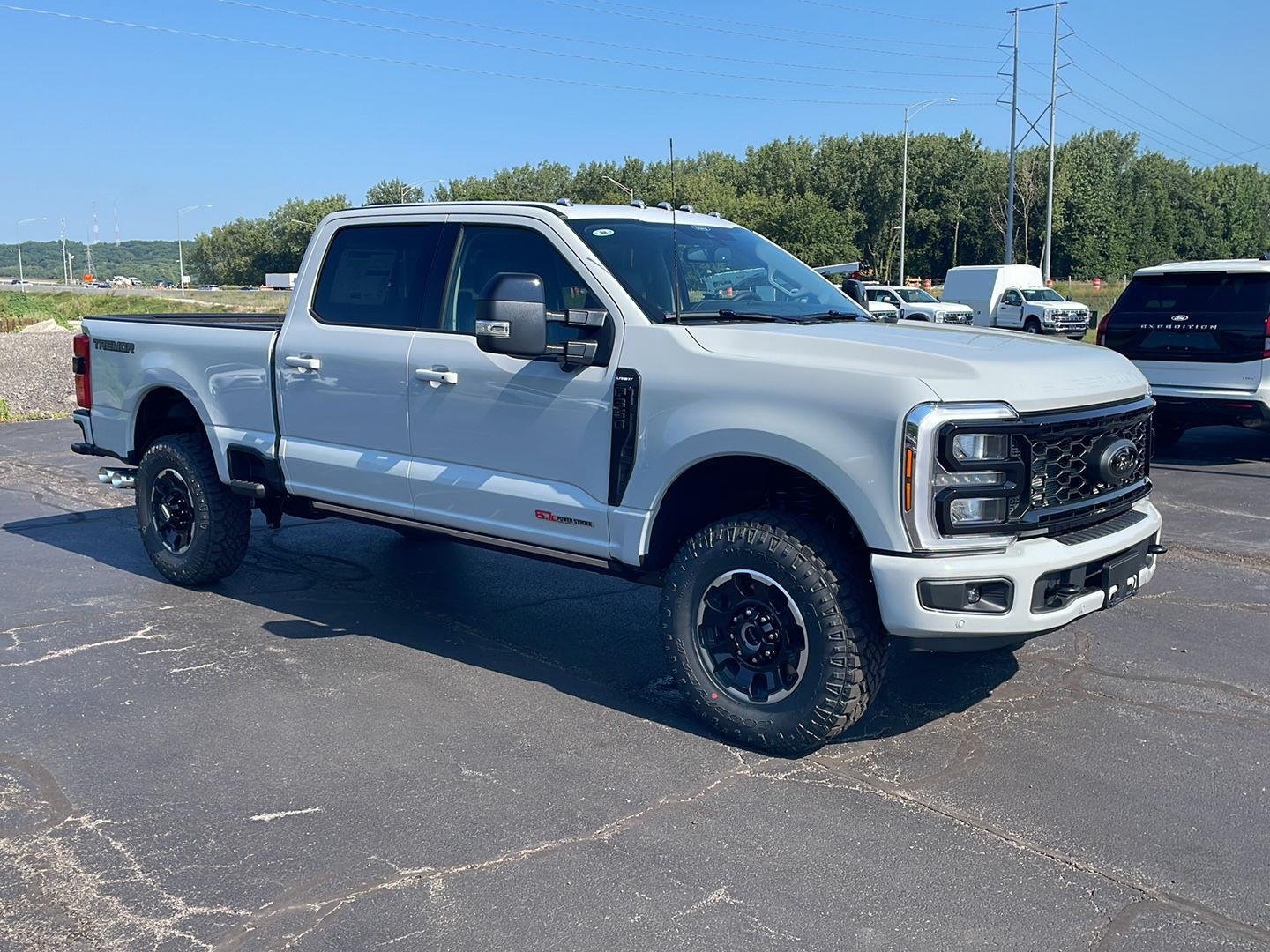 New 2026 Avalanche Ford F-350® Lariat® image 7