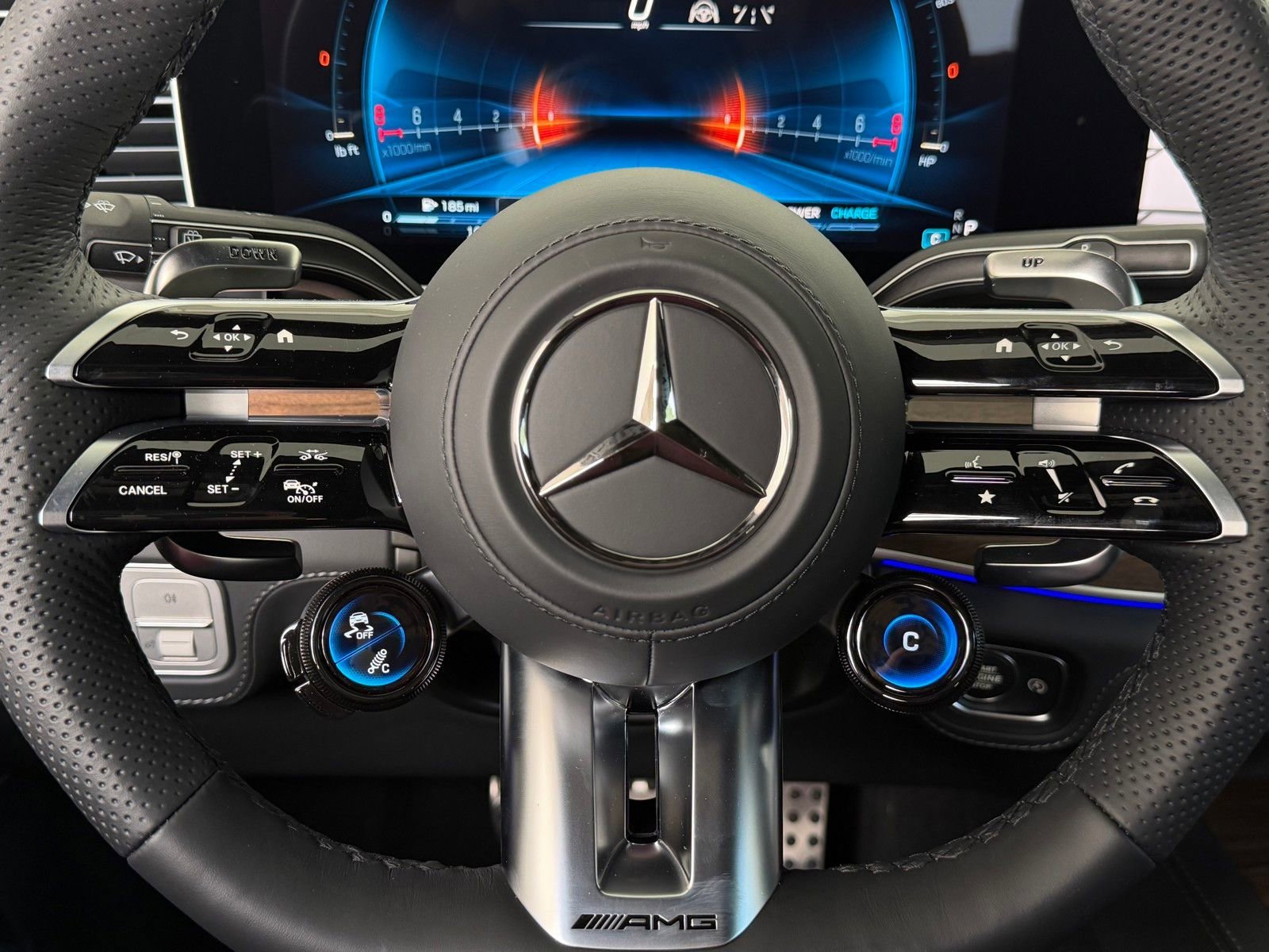 New 2026 MANUFAKTUR Silicon Grey Mercedes-Benz AMG® GLE 63 S 4MATIC+ SUV image 36