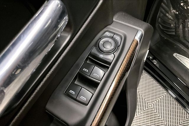 Used 2020 Black Chevrolet RST image 31