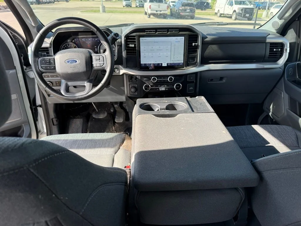 Used 2023 White Ford XLT image 36