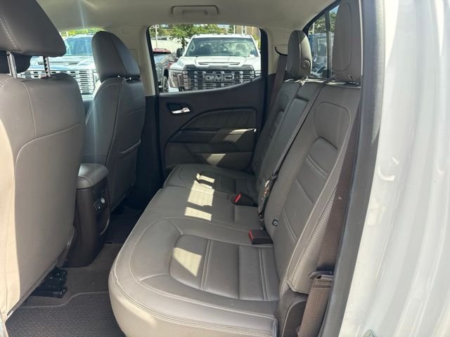 Used 2021 White GMC Denali image 22