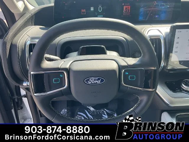 New 2027 Star White Metallic Tri-Coat Ford Platinum image 41