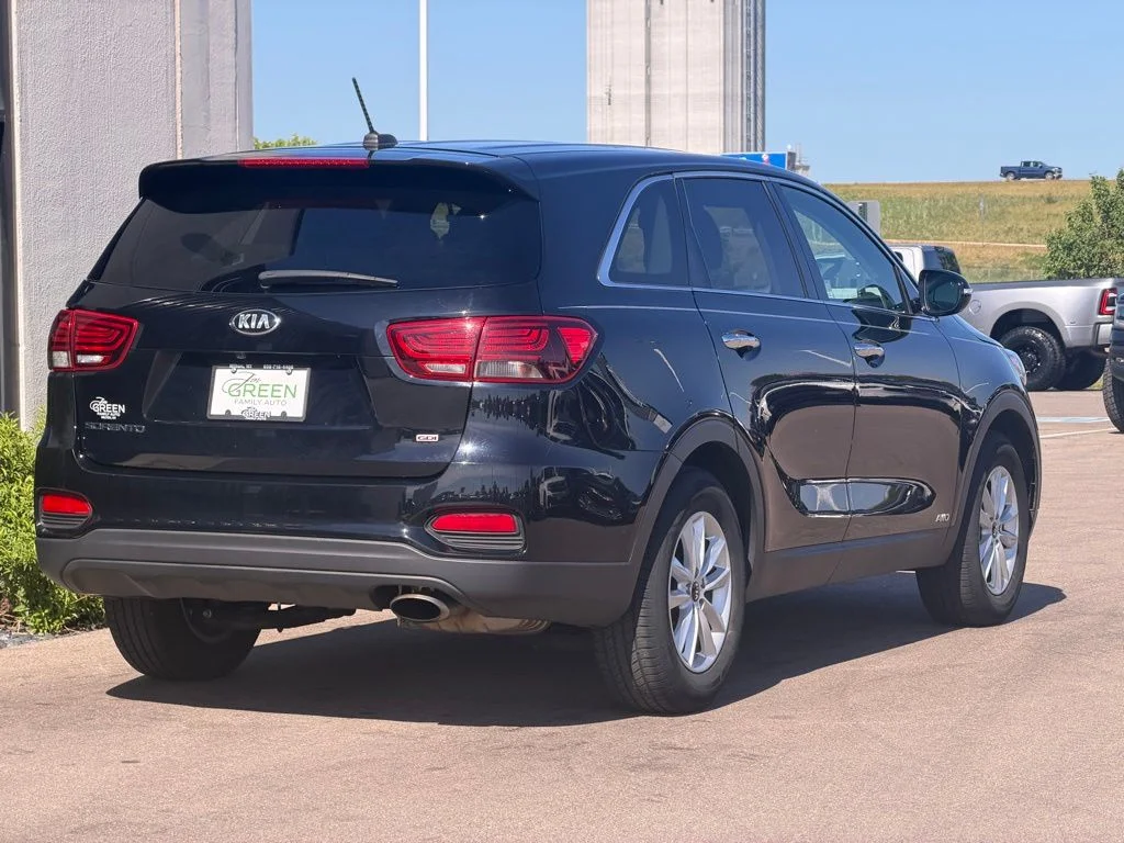 Used 2020 Black Kia LX image 5