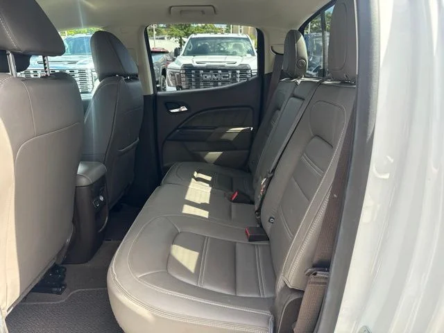 Used 2021 White GMC Denali image 22