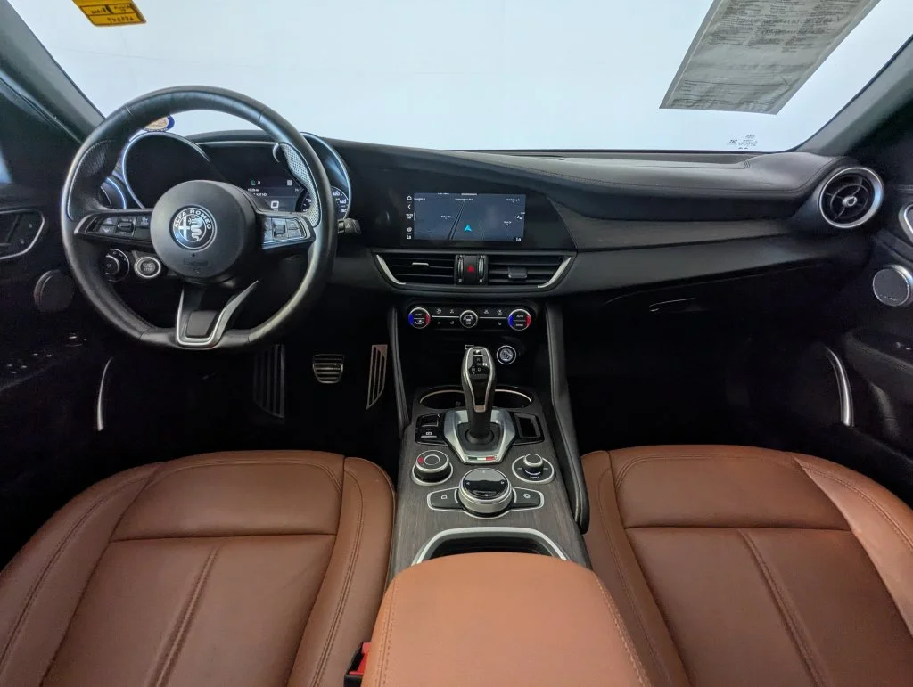 Certified Used 2022 Black Alfa Romeo Ti image 5